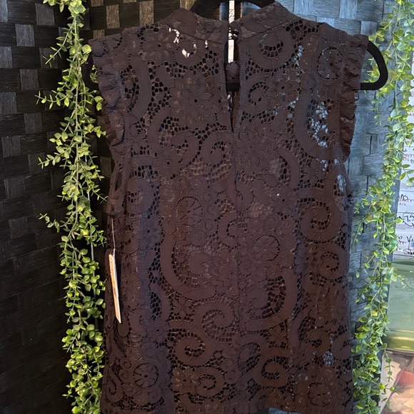 Nanette Lepore Elegant Black Lace Sleeveless Blouse - Picture 2 of 11